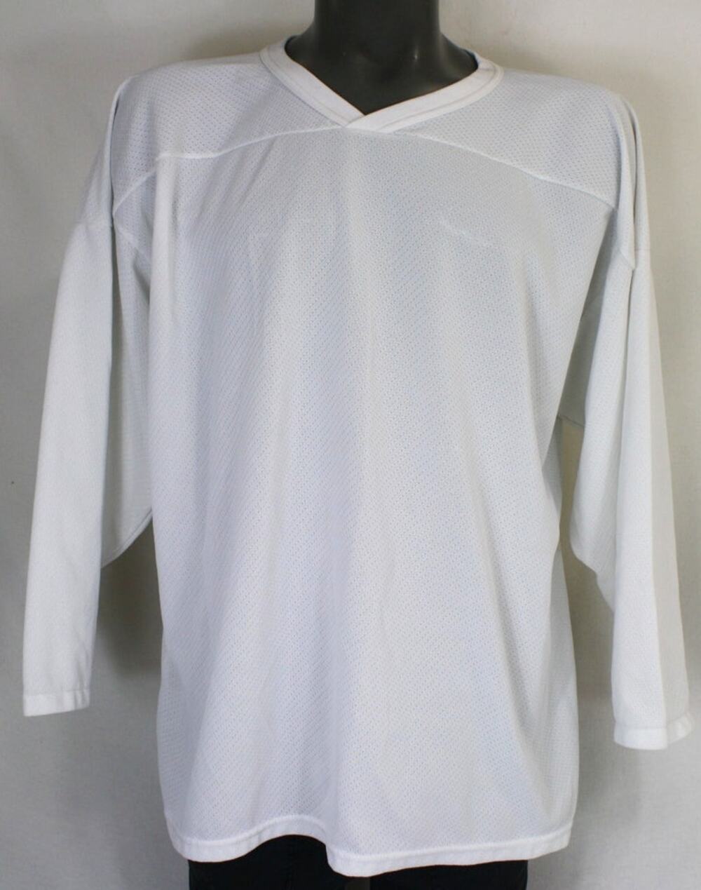 Vintage 80s Maska CCM Air Knit Hockey Jersey XL White Blank Made In Canada NHL